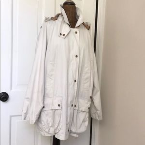 Vintage Burberry beige raincoat